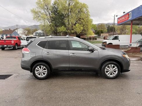 Used 2015 Nissan Rogue SV w/ SV Family Package AWD/4WD image 3
