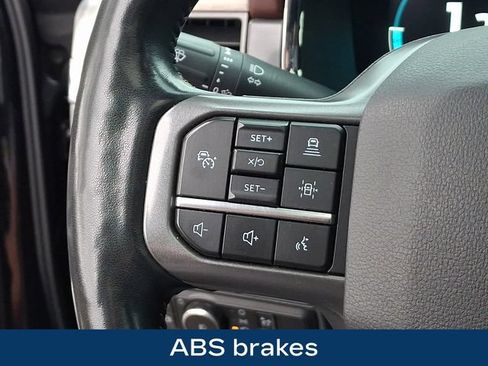 Used 2021 Ford F150 Lariat w/ Equipment Group 502A High AWD/4WD image 7