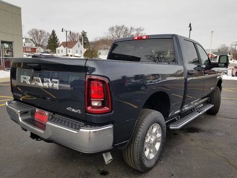 New 2026 RAM 2500 Big Horn AWD/4WD image 10