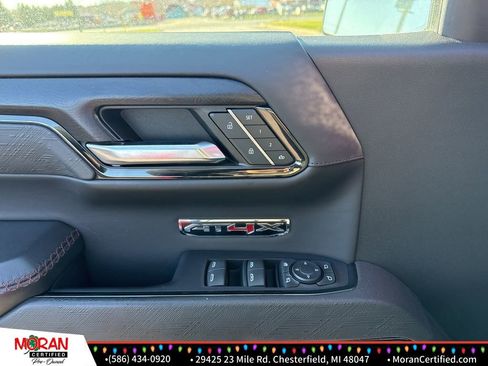 Used 2023 GMC Sierra 1500 AT4X image 11