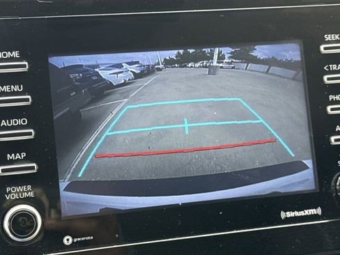 Used 2023 Toyota Camry SE FWD image 17