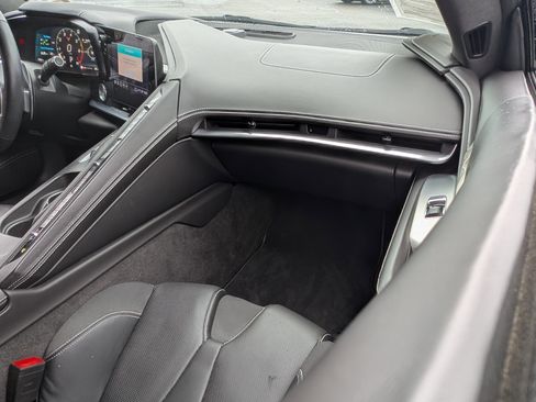 Used 2023 Chevrolet Corvette Stingray Premium Cpe w/ Z51 Performance Package image 21