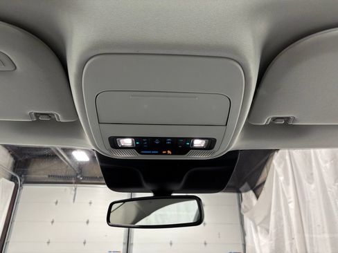 Used 2025 Ford Expedition Platinum AWD/4WD image 37
