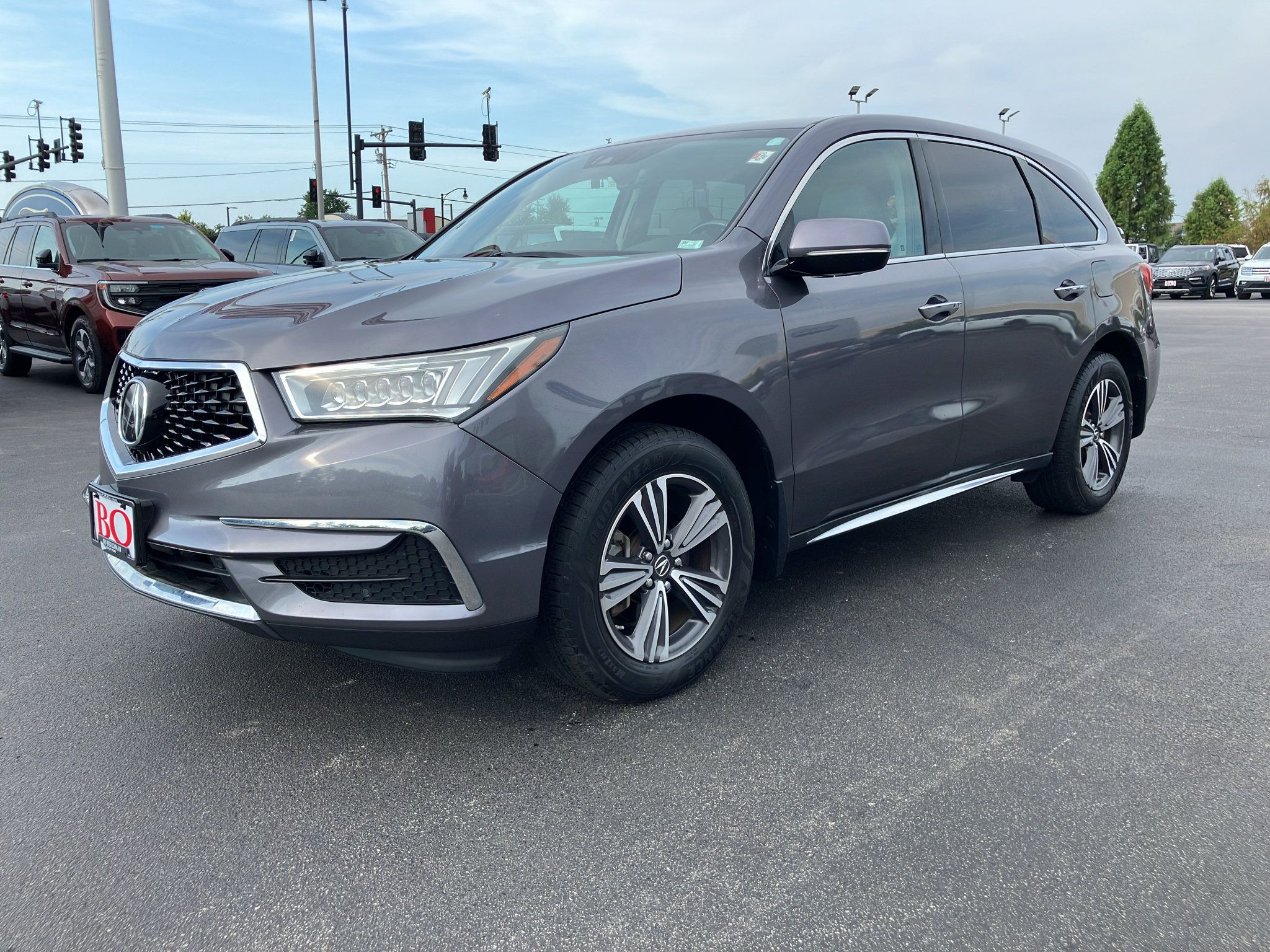 Used 2017 Acura MDX SH-AWD image 2