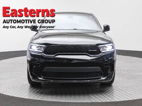 Used 2025 Dodge Durango GT RWD image 2