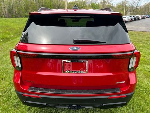 Used 2025 Ford Explorer ST-Line AWD/4WD image 4