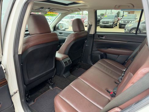 Used 2014 Subaru Outback 3.6R Limited AWD/4WD image 29