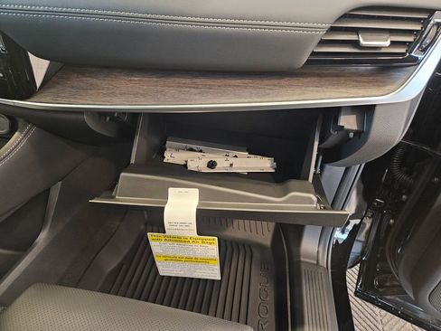 New 2026 Nissan Rogue Platinum w/ Platinum Premium Package image 31