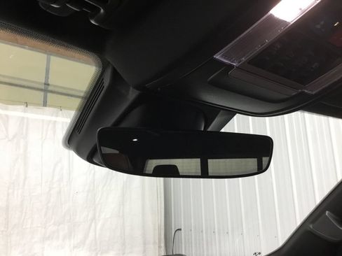 Used 2022 RAM 1500 Limited w/ Body-Colour Bumper Group AWD/4WD image 19