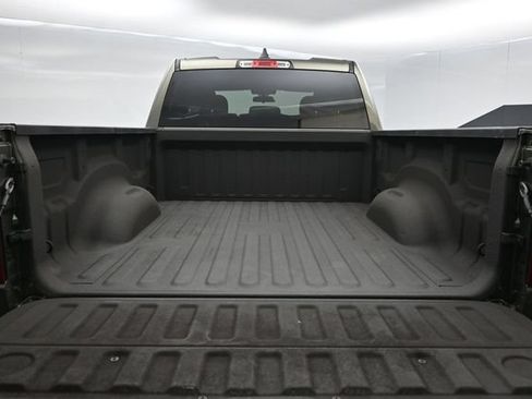 Used 2021 RAM 1500 Big Horn AWD/4WD image 18