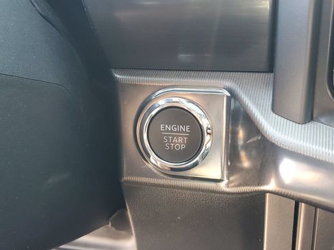 Certified 2024 Ford F150 Lariat AWD/4WD image 28