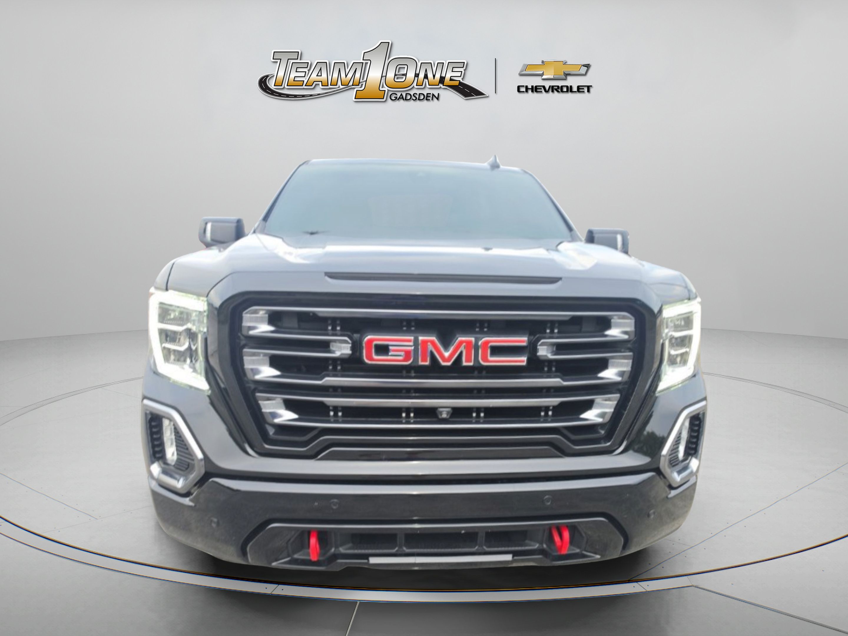 Used 2021 GMC Sierra 1500 AT4 w/ AT4 Value Package AWD/4WD image 2