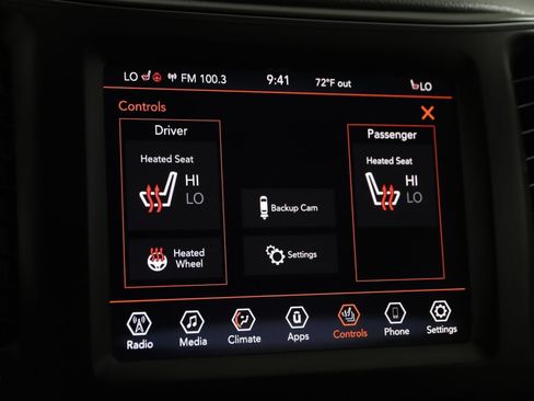 Used 2020 Jeep Cherokee Trailhawk w/ Cold Weather Group AWD/4WD image 8