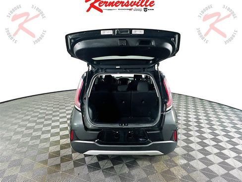 Used 2024 Kia Soul LX w/ Option Group 015 image 28
