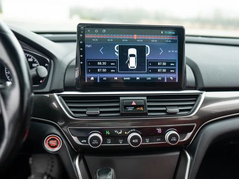 Used 2019 Honda Accord Sport image 28