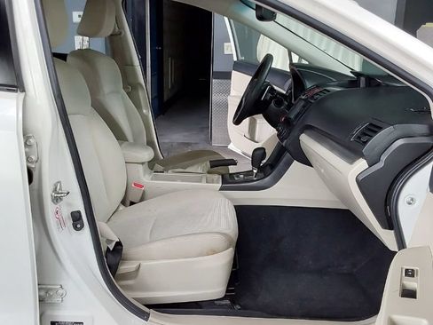 Used 2014 Subaru Crosstrek 2.0i Premium w/ Moonroof Package AWD/4WD image 13