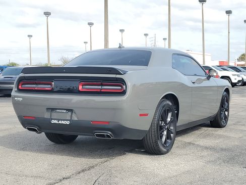 Used 2023 Dodge Challenger SXT w/ Blacktop Package image 8