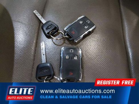 Used 2015 Chevrolet Silverado 1500 LTZ Z71 w/ LTZ Plus Package image 22