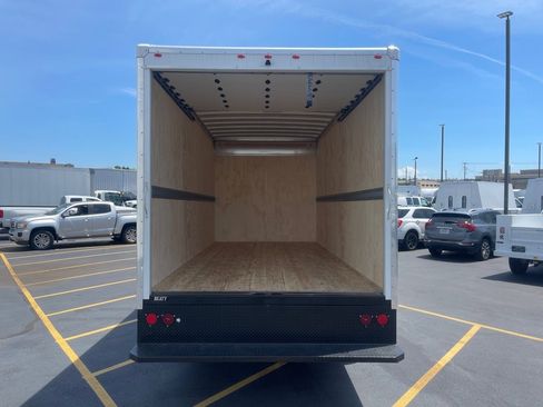 New 2024 Chevrolet Low Cab Forward 5500XG RWD image 7