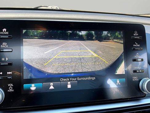 Used 2018 Honda Accord EX-L image 13