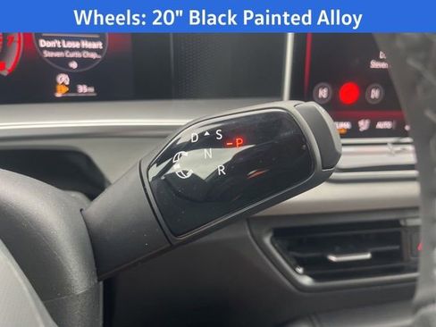 New 2026 Volkswagen Tiguan SE R-Line image 14