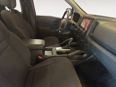 Used 2022 Nissan Frontier S RWD image 15