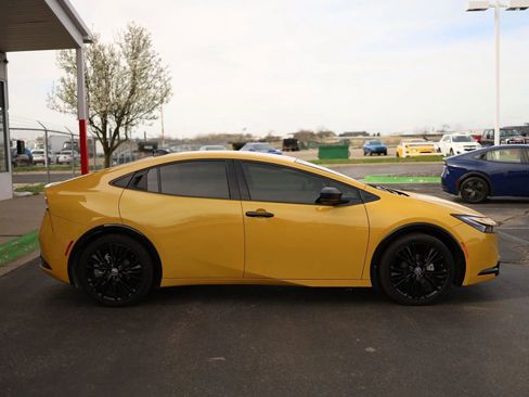 Used 2026 Toyota Prius image 4