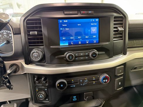 Used 2022 Ford F150 XL w/ Equipment Group 101A High image 17