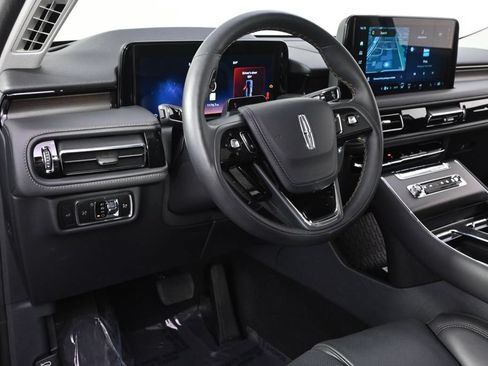 New 2026 Lincoln Aviator Reserve AWD/4WD image 12