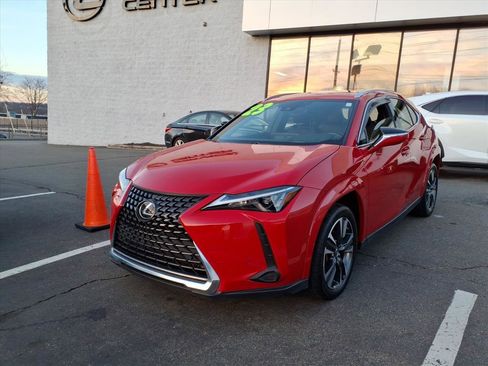 Used 2023 Lexus UX 250h AWD w/ Premium Package image 3