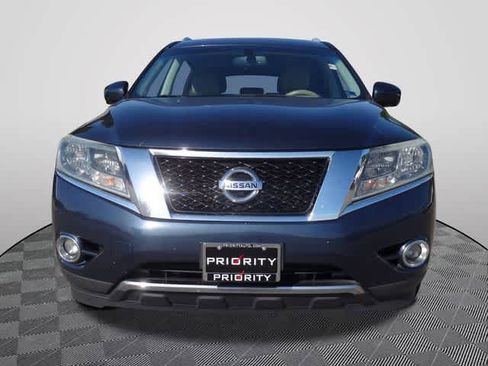 Used 2014 Nissan Pathfinder Platinum w/ Platinum Premium Package FWD image 5