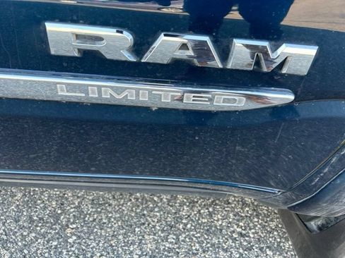 Used 2022 RAM 1500 Limited AWD/4WD image 9