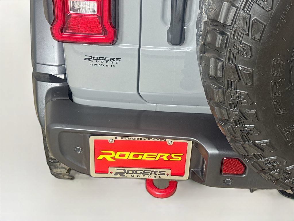 Used 2021 Jeep Wrangler Unlimited Rubicon w/ Uconnect 4C Nav & Sound Group AWD/4WD image 28