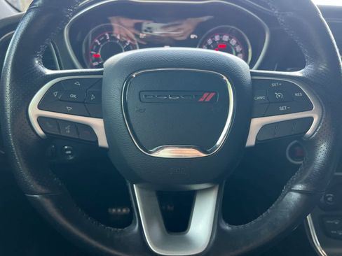Used 2016 Dodge Challenger R/T Scat Pack w/ Leather Interior Group RWD image 25