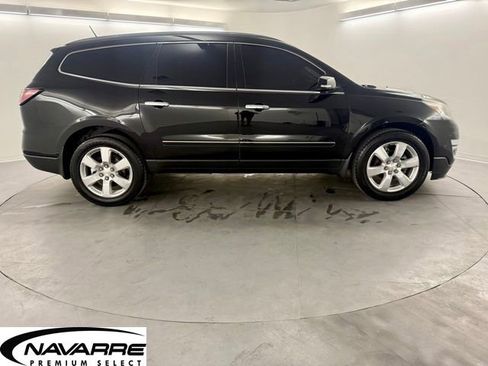 Used 2016 Chevrolet Traverse LTZ image 9