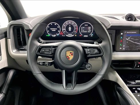 New 2026 Porsche Cayenne Coupe image 15