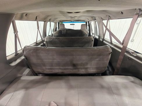 Used 2002 Ford E-350 and Econoline 350 XL image 27