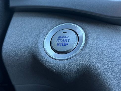 Used 2017 Hyundai Elantra SE w/ SE A/T Tech Package 03 image 20