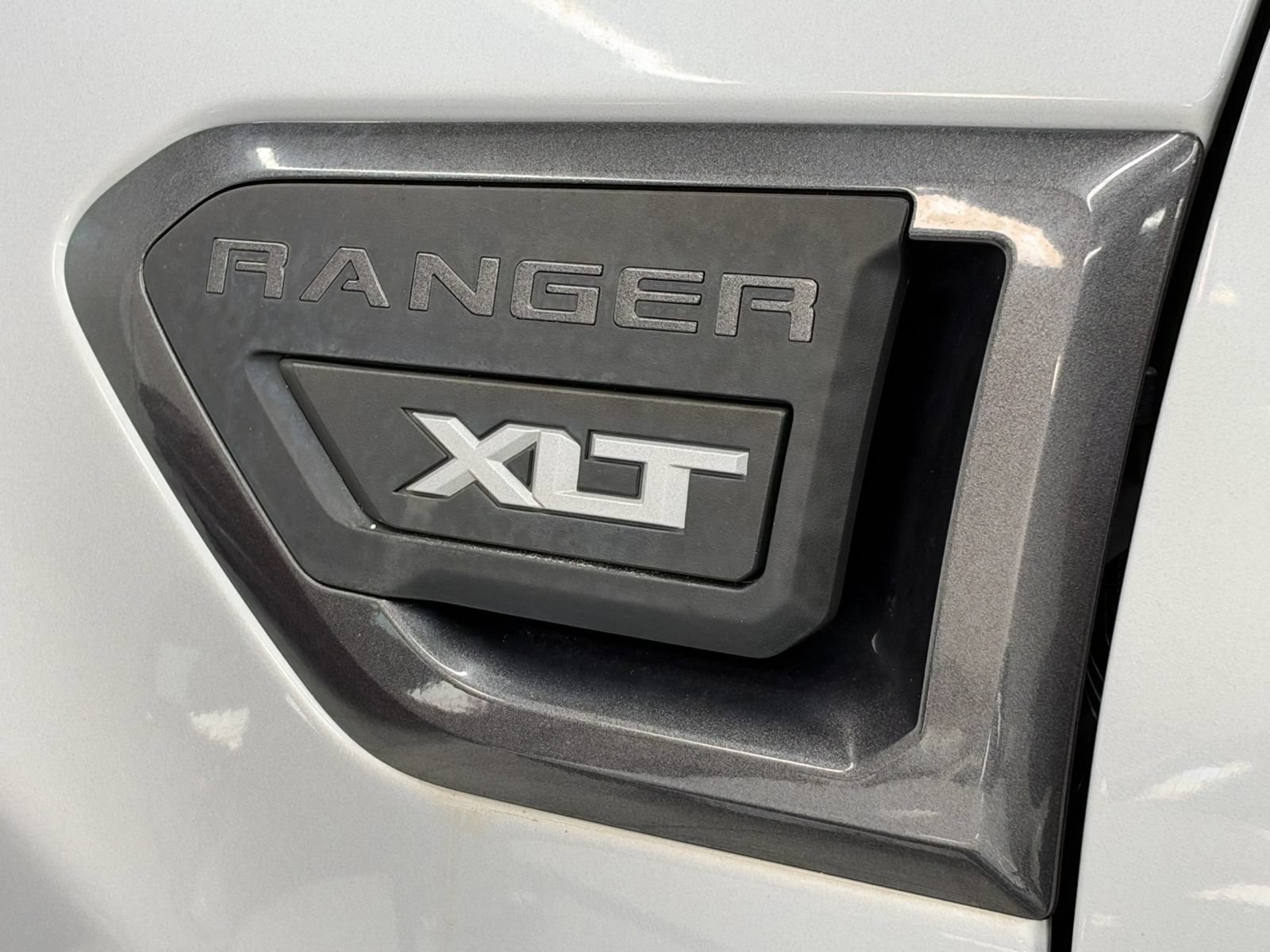 Used 2019 Ford Ranger XLT w/ Equipment Group 302A Luxury AWD/4WD image 16