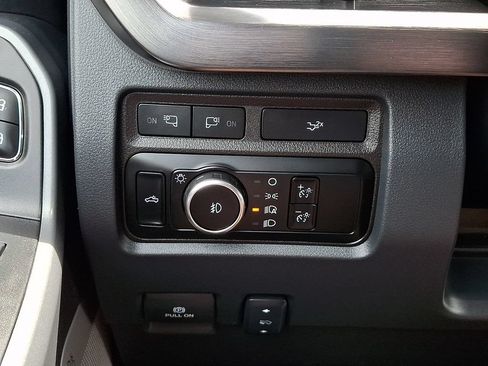 Certified 2024 Ford F250 Lariat w/ Chrome Package AWD/4WD image 23