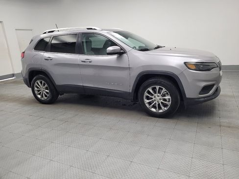 Used 2021 Jeep Cherokee Latitude Lux w/ Comfort/Convenience Group AWD/4WD image 11