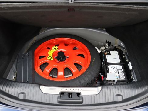 Used 2016 Jaguar XJ R-Sport image 50