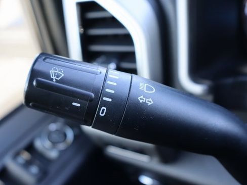 Used 2019 Ford F350 Lariat w/ Lariat Value Package image 28