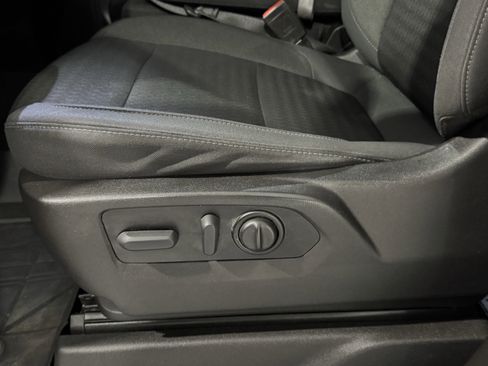 Used 2022 Chevrolet Silverado 1500 Custom Trail Boss image 27