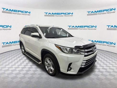 Used 2019 Toyota Highlander Limited image 7