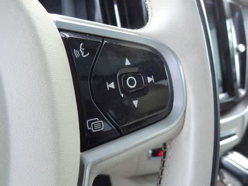 Used 2019 Volvo XC60 T5 Inscription AWD/4WD image 26