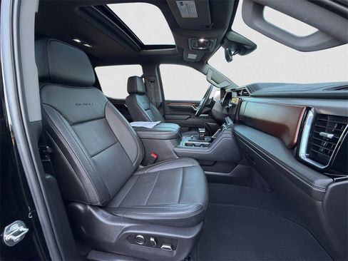 Used 2024 GMC Sierra 1500 Denali w/ Technology Package image 15