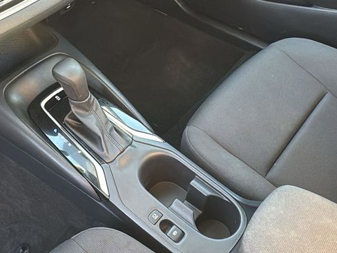 Used 2023 Toyota Corolla LE image 17