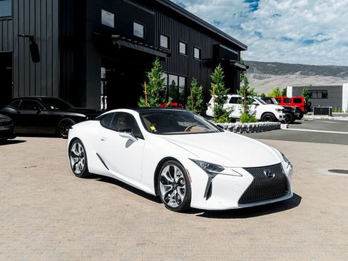 Used 2018 Lexus LC 500 Coupe RWD image 7