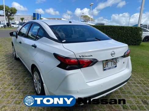 Used 2025 Nissan Versa S w/ Trunk Package FWD image 5